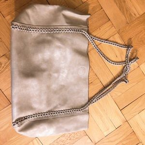 Tote